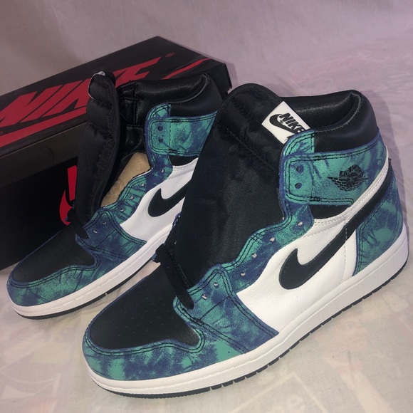 womens 7.5 in men's nike